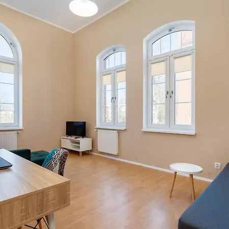 Mazowiecka By Renters Appartamento *