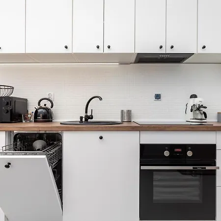Mazowiecka By Renters Appartamento *